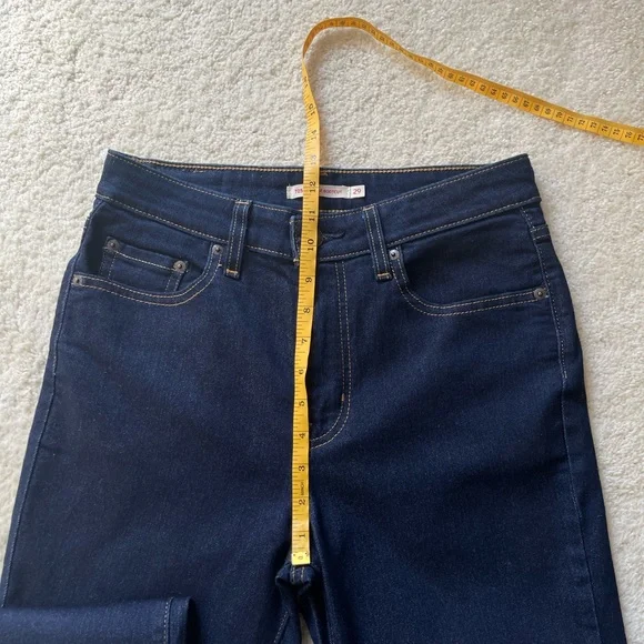 NWOT Levi’s 725 High Rise Bootcut Women’s Jeans Size 29/28 - Picture 8 of 13